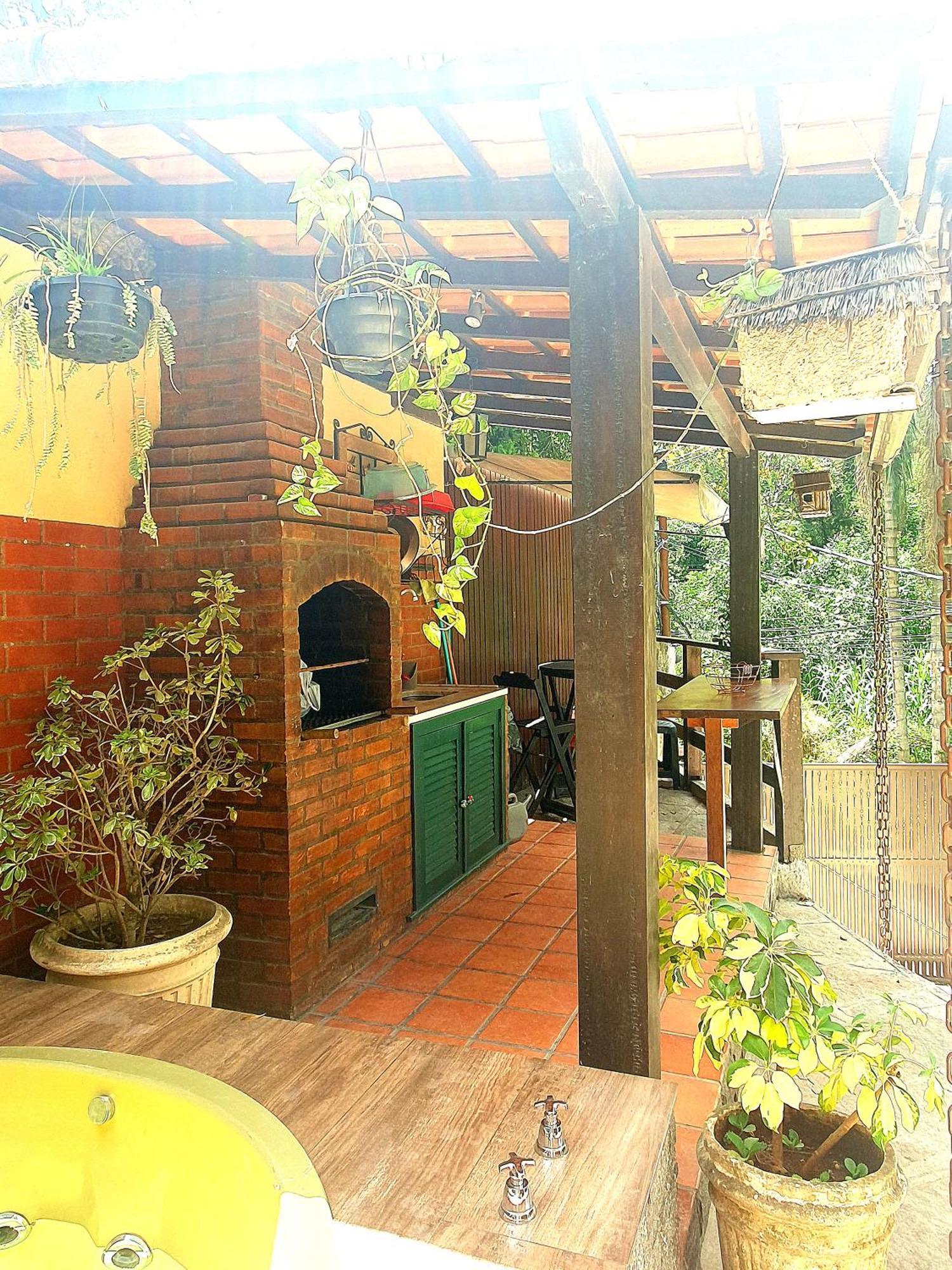 Aconchego De Itaipava - Casa De 3 Quartos, Equipada, Area Kids, Jacuzzi, Pet Friendly, Churrasqueira, Em Meio A Natureza E Proximo Ao Centro Do Bairro Petrópolis Eksteriør billede